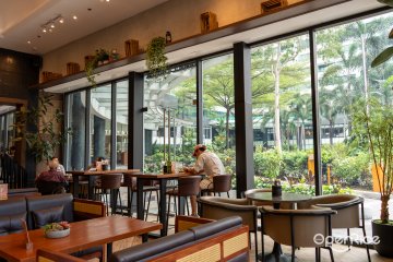 Solo Dining is the Trend: Restaurants Perfect for a Table for One