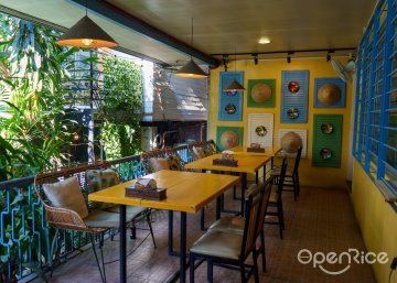 Authentic Vietnamese Restaurant in Tomas Morato: Saigon Corner 