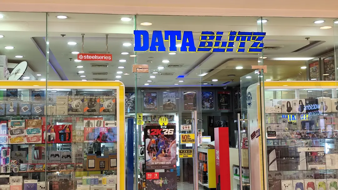 Data Blitz - Entertainment Electronic in Green Meadows Robinsons ...