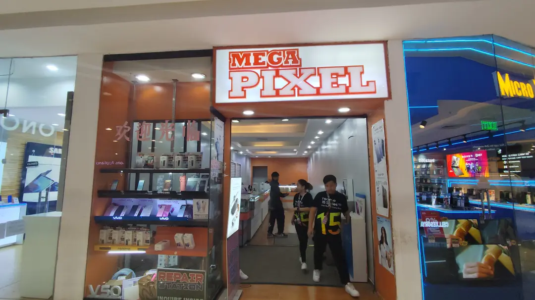Mega Pixel - Communication electronic product in Ermita Robinsons ...