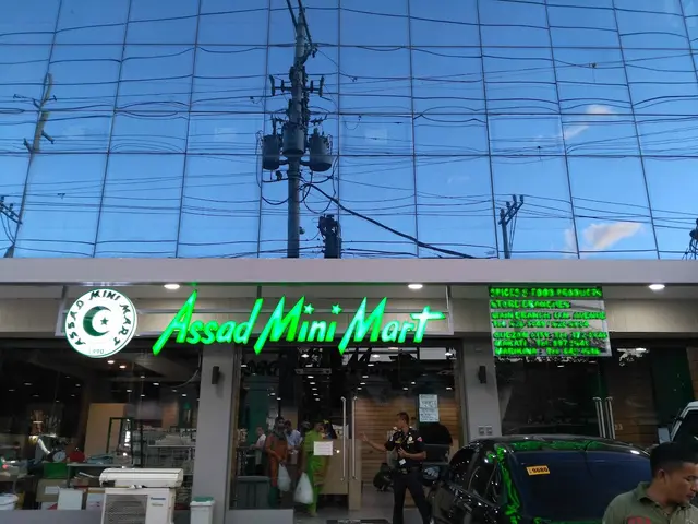 Assad Cafe Restaurant and Mini Mart – Metro ManilaPaco的Middle ...